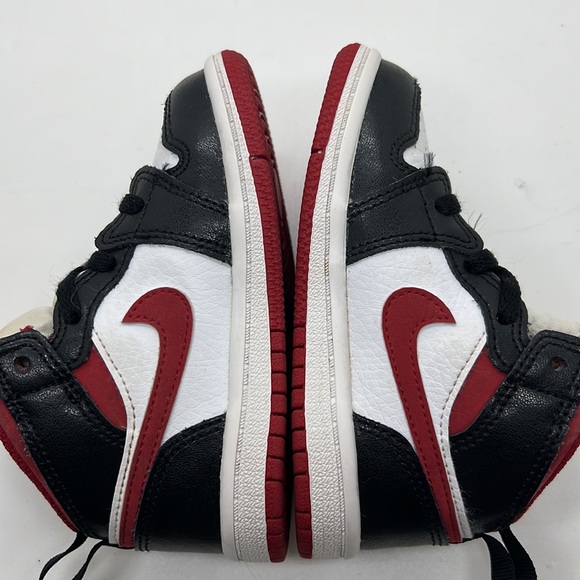 Converse Toddler Jordan Mid-Tops - Picture 6 of 9